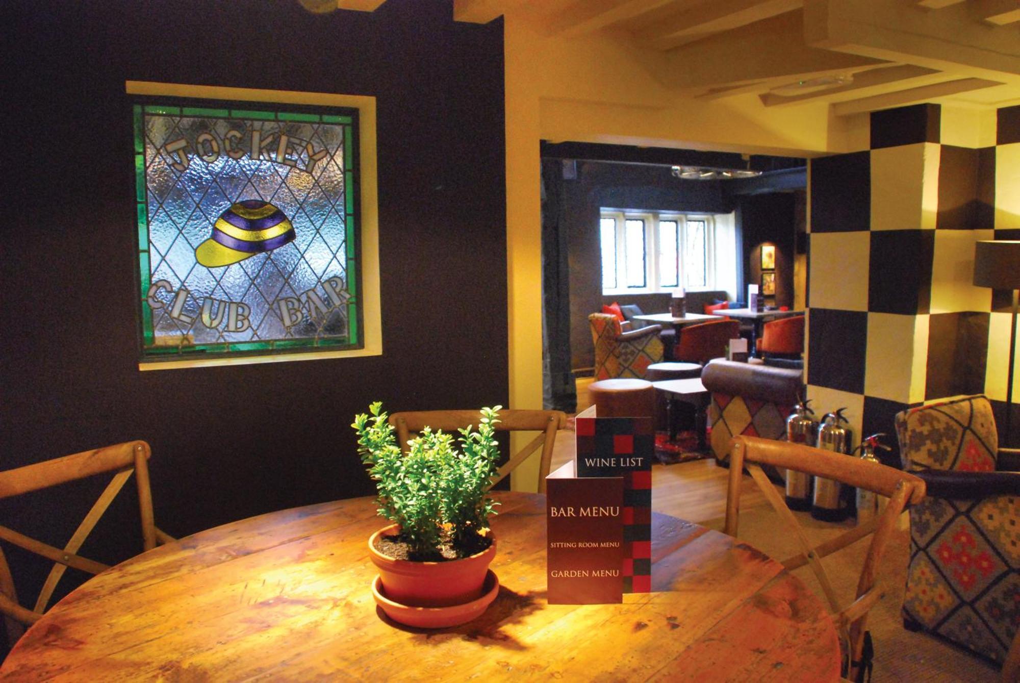 The Broadway Hotel Luaran gambar