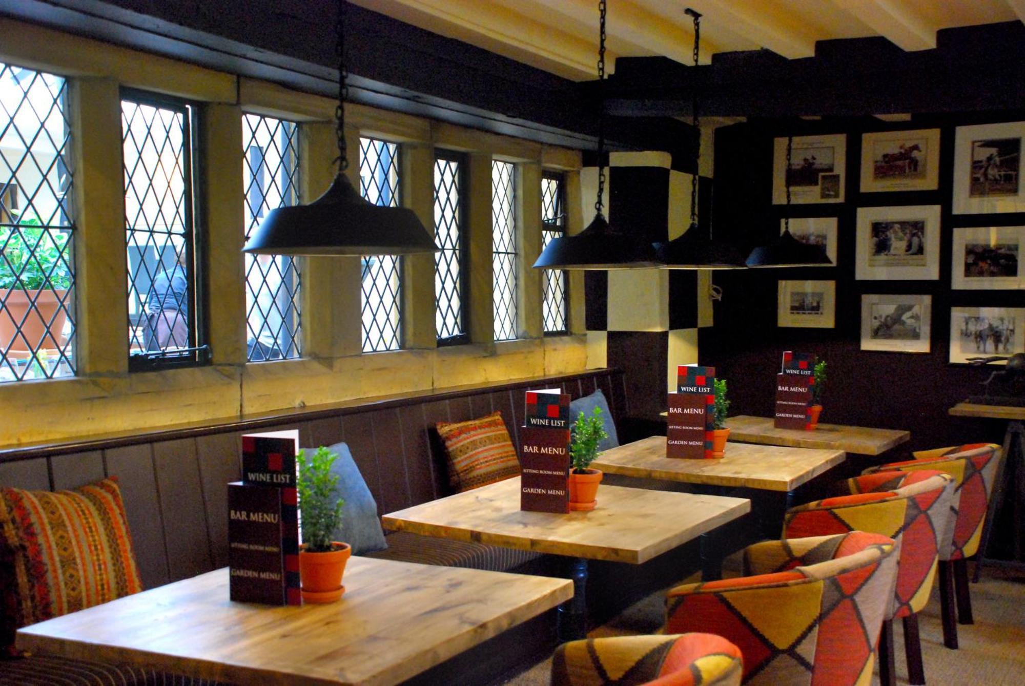 The Broadway Hotel Luaran gambar