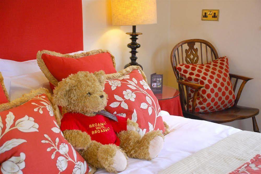 The Broadway Hotel Luaran gambar